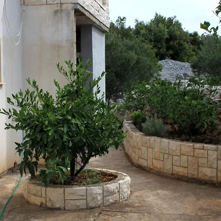 With A Parking Space Racisce, Korcula - 9170 Racisce