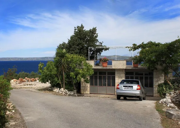With A Parking Space Racisce, Korcula - 9170